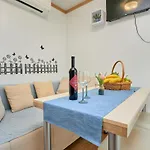 Mobile Homes Village 