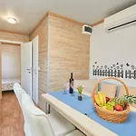 Mobile Homes Village 