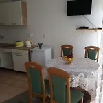 营地 Mobile Homes Village 