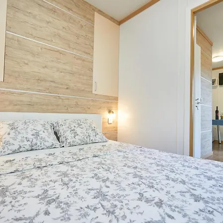Mobile Homes Village Mungos Mljet *