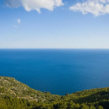 Camping Mobile Homes Village Mungos Mljet
