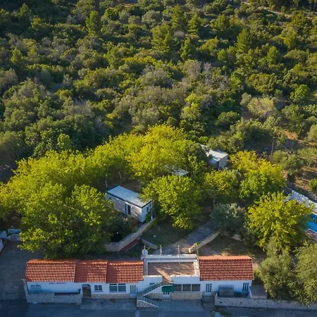 Mobile Homes Village Mungos Mljet *
