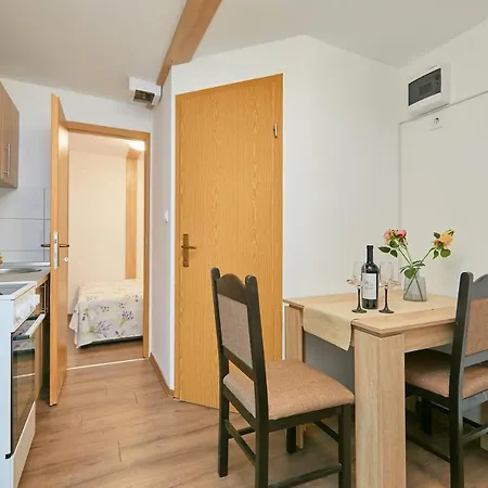 Mobile Homes Village 