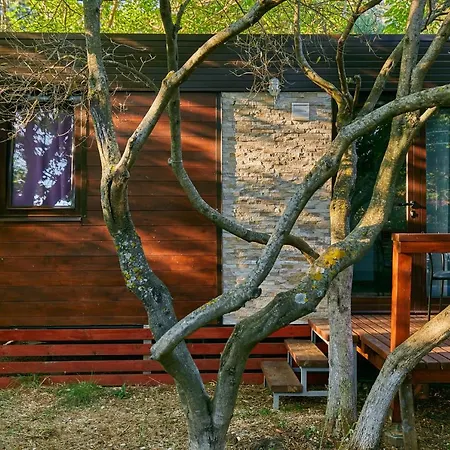 Campsite Mobile Homes Village 