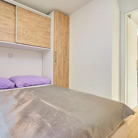 Mobile Homes Village 