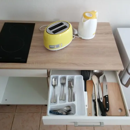 Campeggio Mobile Homes Village 