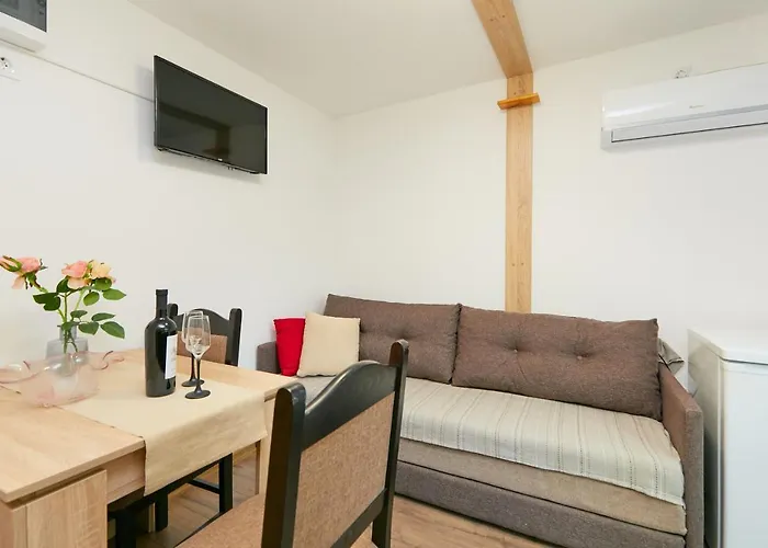 Mobile Homes Village 