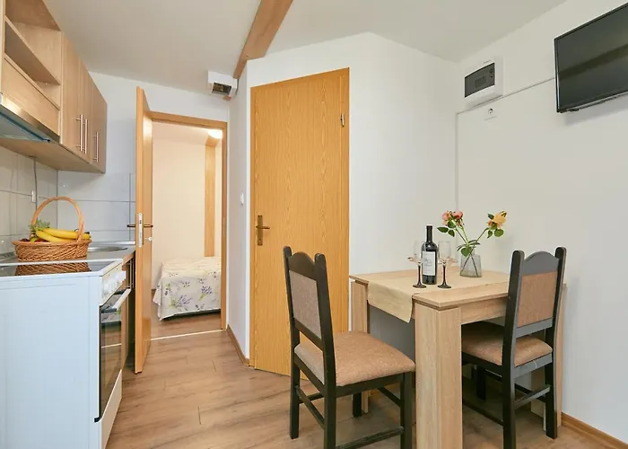 Mobile Homes Village 