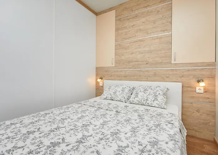 Mobile Homes Village 