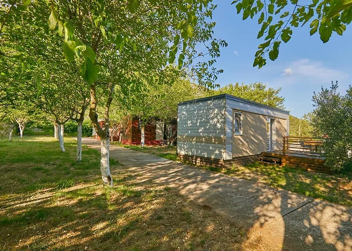 Mobile Homes Village 