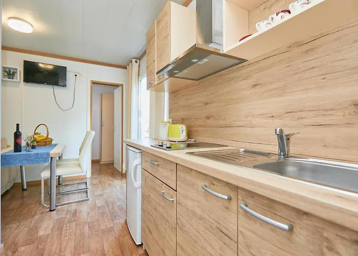 Mobile Homes Village 