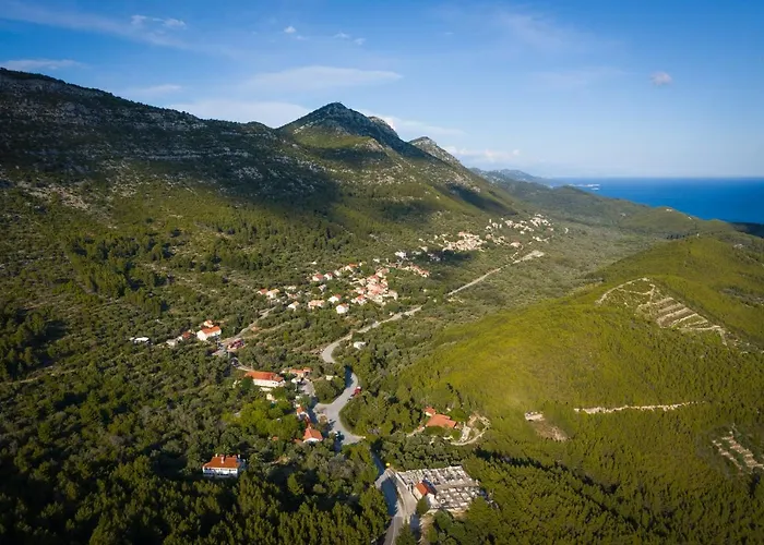 Campeggio Mobile Homes Village 